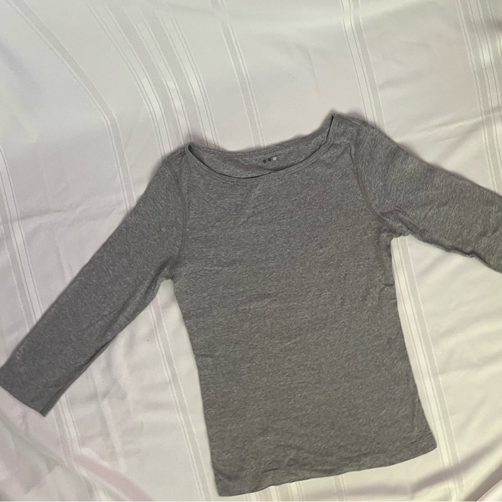 Three Dots T-shirt, size L